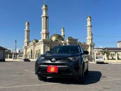 Сүрөт унаа Toyota RAV4