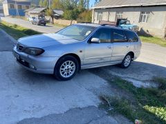 Photo of the vehicle Nissan Primera