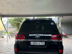 Photo of the vehicle Toyota Land Cruiser