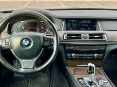 Photo of the vehicle BMW 7 Series