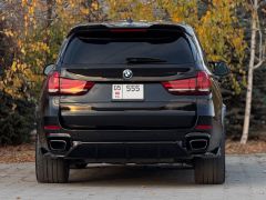 Photo of the vehicle BMW X5