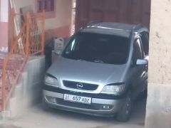 Photo of the vehicle Opel Zafira