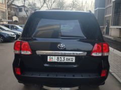 Сүрөт унаа Toyota Land Cruiser