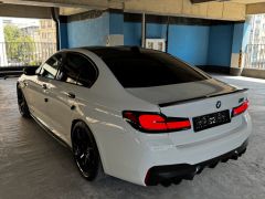 Фото авто BMW M5