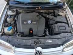 Сүрөт унаа Volkswagen Golf