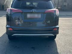 Сүрөт унаа Toyota RAV4