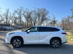 Сүрөт унаа Toyota Highlander