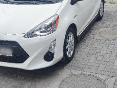 Фото авто Toyota Prius c