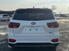 Сүрөт унаа Kia Sorento