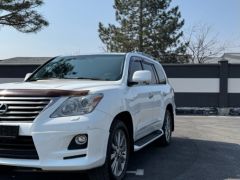 Сүрөт унаа Lexus LX