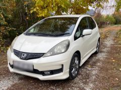 Фото авто Honda Fit