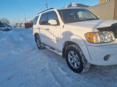 Фото авто Toyota Sequoia