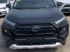 Сүрөт унаа Toyota RAV4