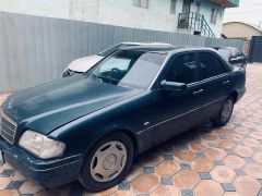 Сүрөт унаа Mercedes-Benz C-Класс