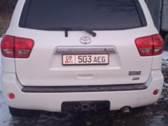 Фото авто Toyota Sequoia