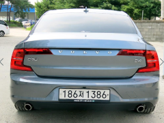 Сүрөт унаа Volvo S90