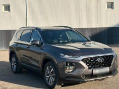 Photo of the vehicle Hyundai Santa Fe