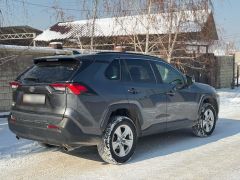 Сүрөт унаа Toyota RAV4