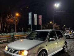 Фото авто Volkswagen Golf