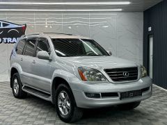 Photo of the vehicle Lexus GX