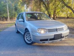 Фото авто Volkswagen Golf