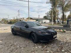 Photo of the vehicle Lexus ES