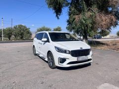 Сүрөт унаа Kia Carnival