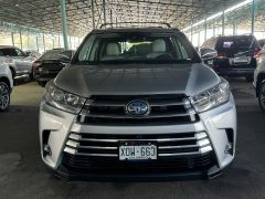 Сүрөт унаа Toyota Highlander