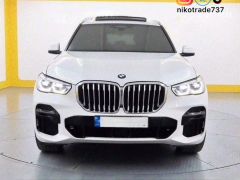 Photo of the vehicle BMW X5