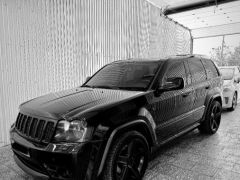 Сүрөт унаа Jeep Grand Cherokee SRT8