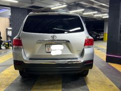 Сүрөт унаа Toyota Highlander