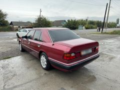 Photo of the vehicle Mercedes-Benz W124