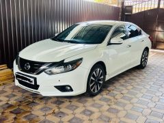 Сүрөт унаа Nissan Altima