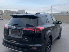 Сүрөт унаа Toyota RAV4