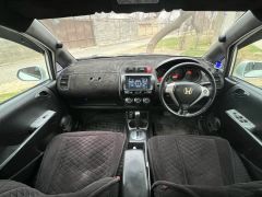 Сүрөт унаа Honda Fit