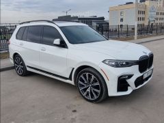 Фото авто BMW X7