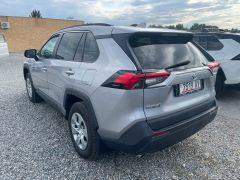 Сүрөт унаа Toyota RAV4