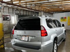 Photo of the vehicle Lexus GX