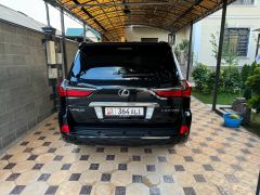 Сүрөт унаа Lexus LX