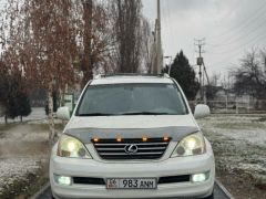 Photo of the vehicle Lexus GX