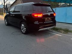 Фото авто Kia Carnival