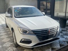 Сүрөт унаа Roewe i5