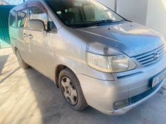 Сүрөт унаа Nissan Serena