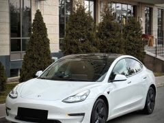 Photo of the vehicle Tesla Model 3