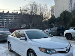 Сүрөт унаа Toyota Camry