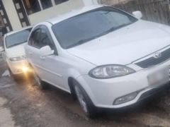 Сүрөт унаа Daewoo Gentra