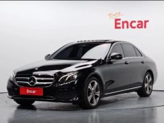 Фото авто Mercedes-Benz E-Класс