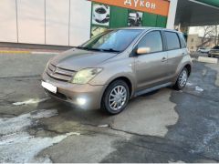 Photo of the vehicle Toyota Ist