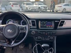 Сүрөт унаа Kia Niro