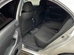 Photo of the vehicle Toyota Avensis